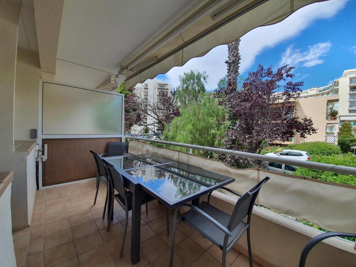 Palm Paradise, By Welcome To Cannes Apartment Екстериор снимка