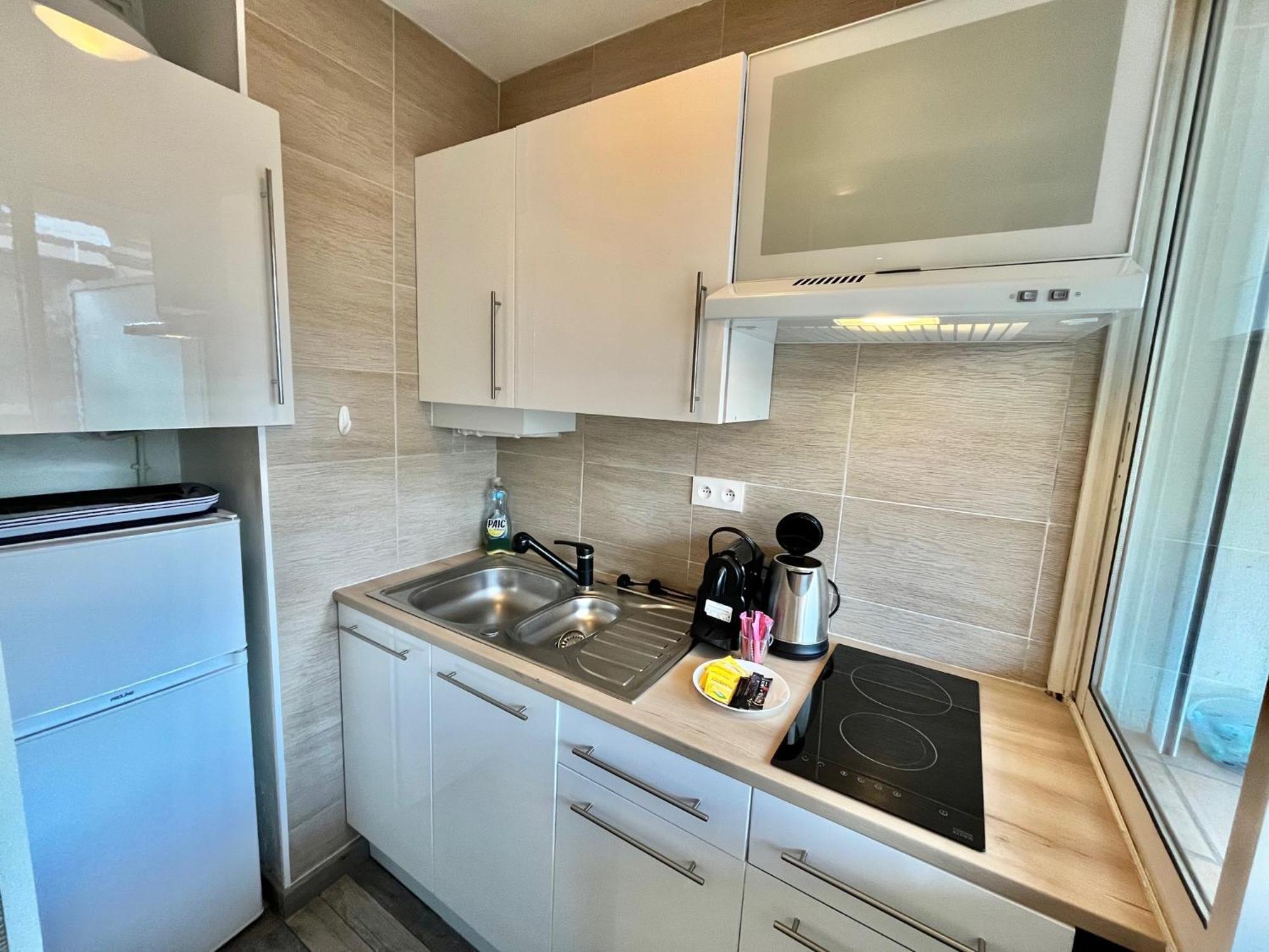 Palm Paradise, By Welcome To Cannes Apartment Екстериор снимка
